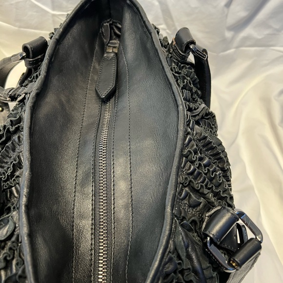 Burberry bag - Picture 4 of 14